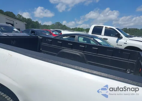 2004 Chevrolet Silverado 1500 Work Truck z USA, uszkodzony, nr VIN 1GCEC14X04Z294723